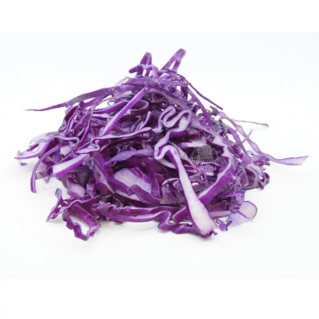 Shredded red cabbage